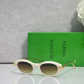 bottega veneta BV2110S