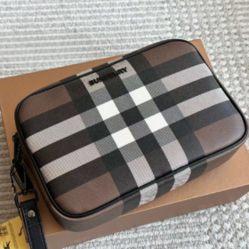 תיק BURBERRY