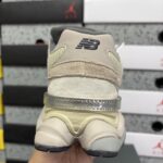 ⁦New Balance 9060 U9060MAC⁩ – תמונה ⁦3⁩