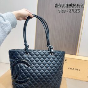 תיק Tote CHANEL