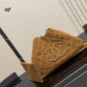 תיק Tote CHANEL