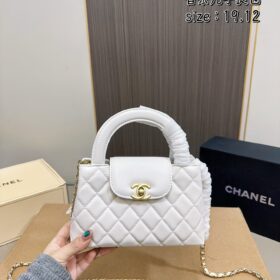 תיק יד CHANEL