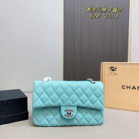 תיק שרשרת CHANEL Classic Flap