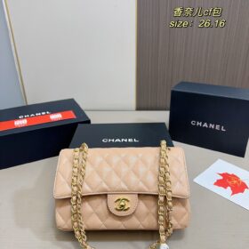תיק CHANEL