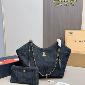 תיק Tote CHANEL
