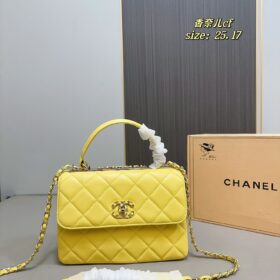 תיק CHANEL