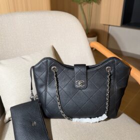 תיק Tote CHANEL