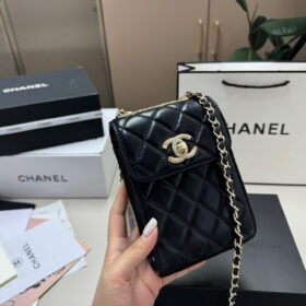 תיק CHANEL