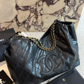 תיק Tote CHANEL