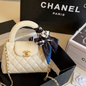 תיק יד CHANEL