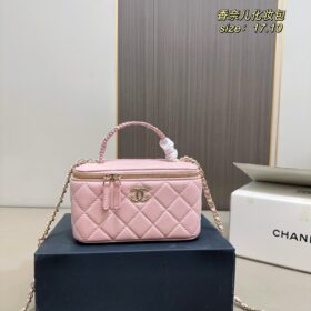 תיק CHANEL
