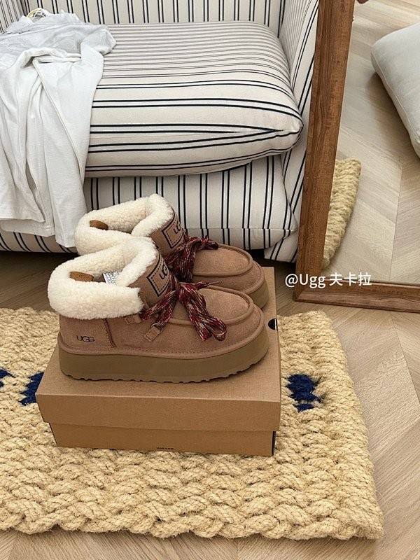 UGG-148 נעלי UGG – תמונה 1