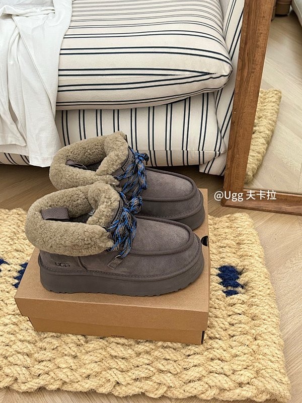 UGG-149 נעלי UGG – תמונה 1