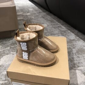 UGG ילדים