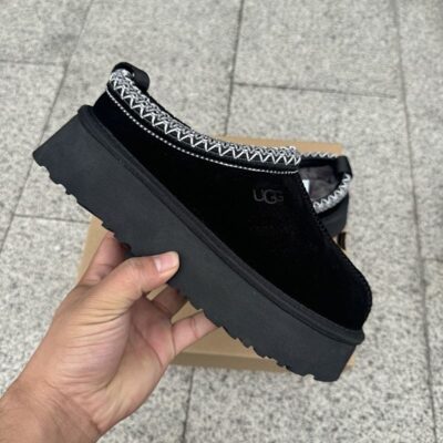 UGG TZ06