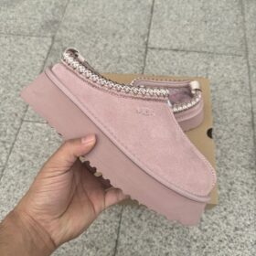 UGG TZ21