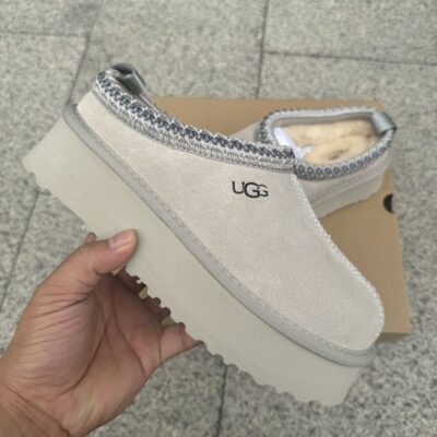 UGG TZ27