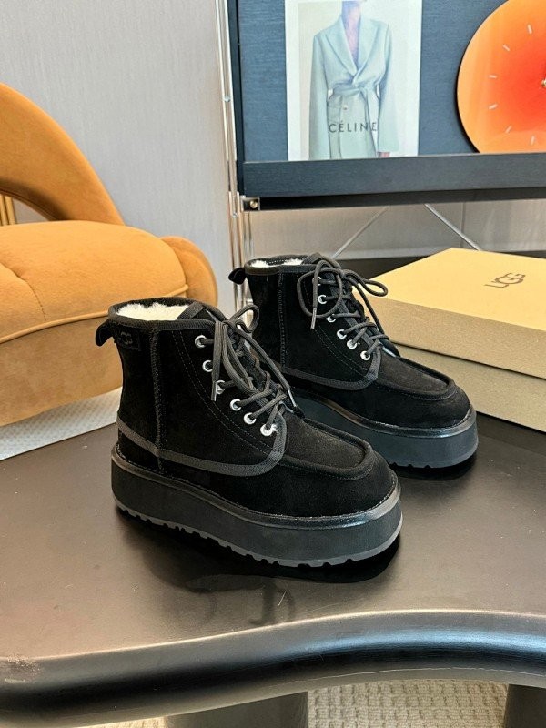 UGG-71-1 מגפי UGG – תמונה 1