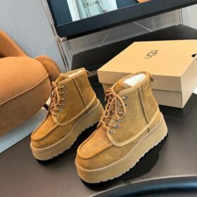 מגפי UGG