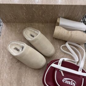 כפכפי UGG