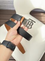 ⁦חגורה BURBERRY⁩ – תמונה ⁦3⁩