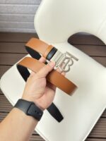 ⁦חגורה BURBERRY⁩ – תמונה ⁦3⁩