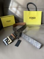 חגורה FENDI