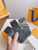 חגורה LOUIS VUITTON