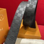 ⁦חגורה LOUIS VUITTON⁩ – תמונה ⁦3⁩