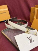 ⁦חגורה LOUIS VUITTON⁩ – תמונה ⁦2⁩
