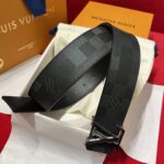 ⁦חגורה LOUIS VUITTON⁩ – תמונה ⁦3⁩