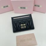 ארנק MIU MIU