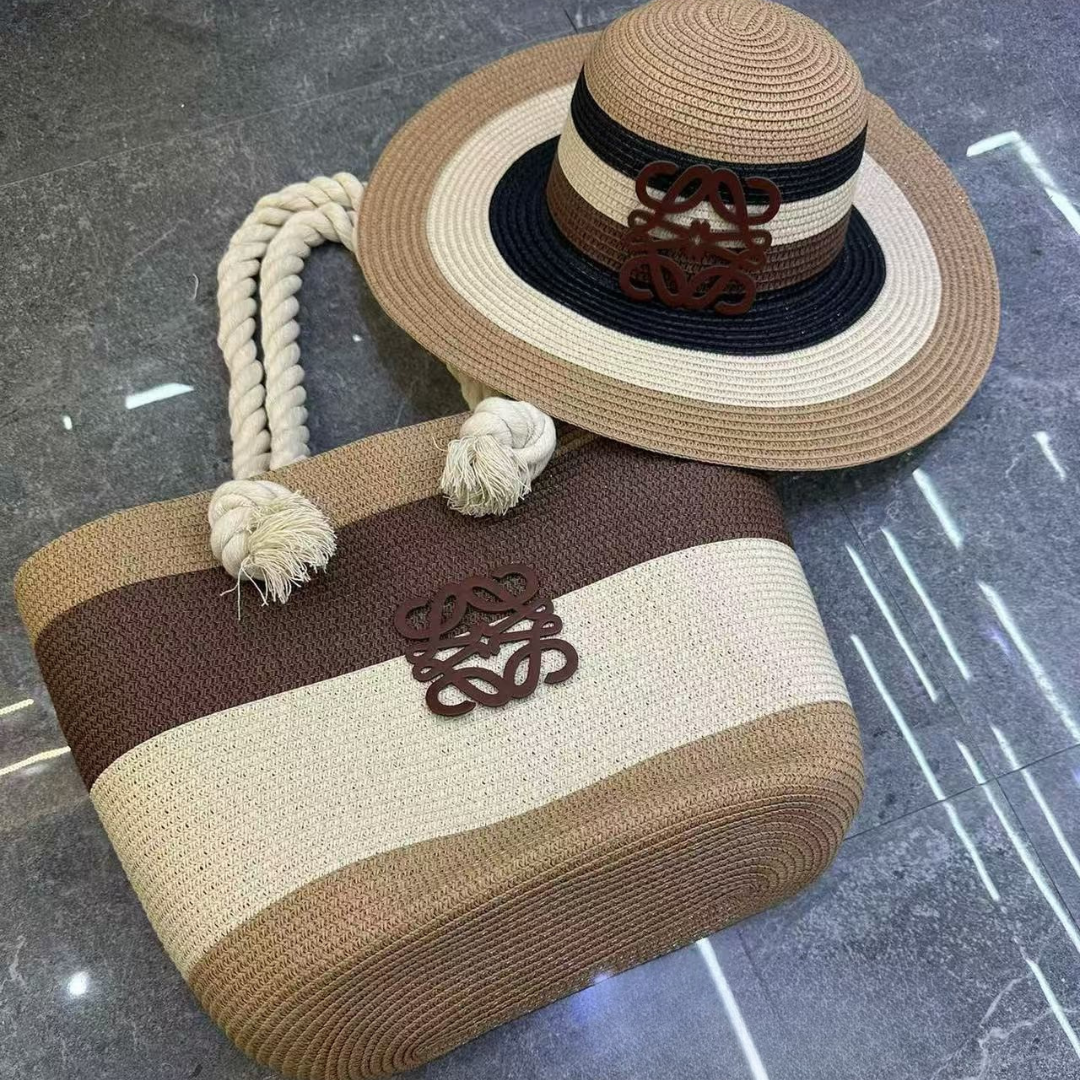 ⁦תיק LOEWE Tote⁩ – תמונה ⁦1⁩