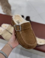 נעלי UGG