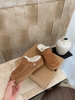 ⁦נעלי UGG⁩ – תמונה ⁦4⁩