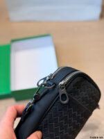 ⁦תיק BOTTEGA VENETA⁩ – תמונה ⁦2⁩