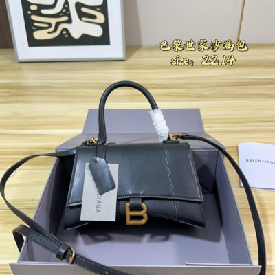תיק BALENCIAGA