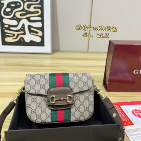 תיק GUCCI