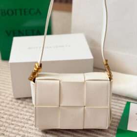 תיק צד BOTTEGA VENETA
