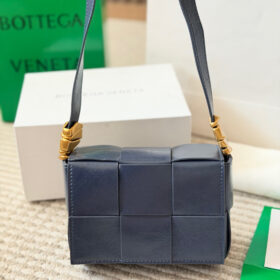 תיק צד BOTTEGA VENETA
