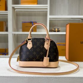 תיק LOUIS VUITTON