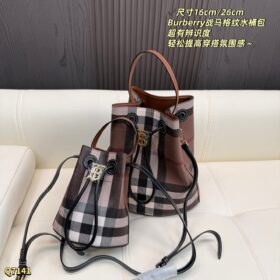 תיק BURBERRY Bucket