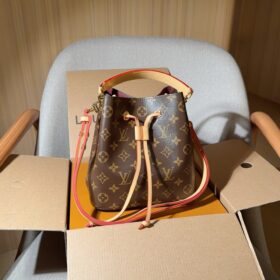 תיק LOUIS VUITTON NeoNoe