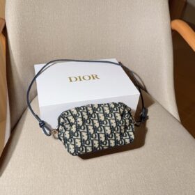 תיק קלאץ׳ DIOR