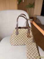 ⁦תיק GUCCI Tote⁩ – תמונה ⁦2⁩