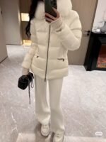 ⁦מעיל פוך Moncler לנשים⁩ – תמונה ⁦4⁩