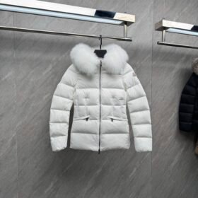 מעיל פוך Moncler לנשים