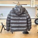 ⁦מעיל פוך Moncler Maya לגברים⁩ – תמונה ⁦3⁩