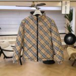 ⁦מעיל Burberry לגברים⁩ – תמונה ⁦3⁩