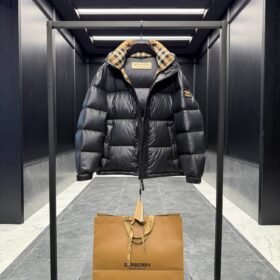 מעיל Burberry לגברים